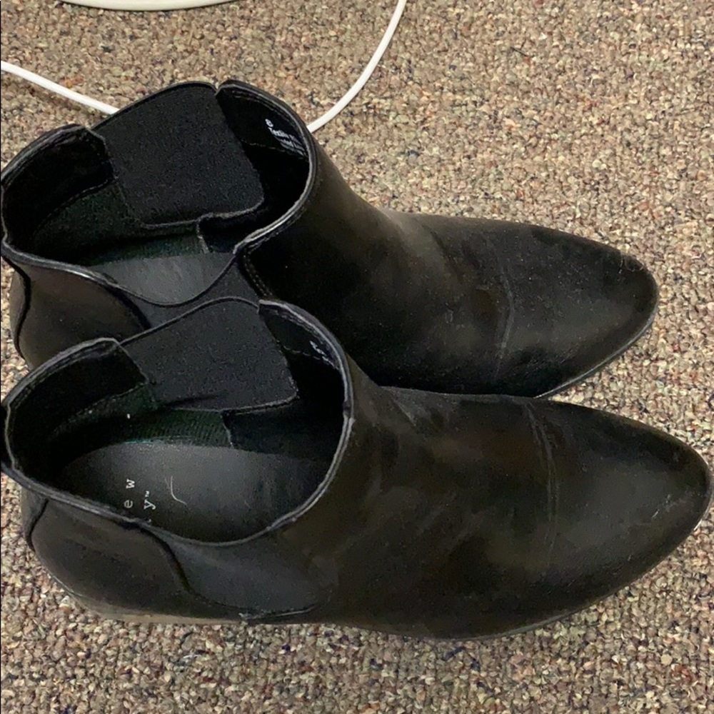WOMENS BLACK CHELSEA BOOTS